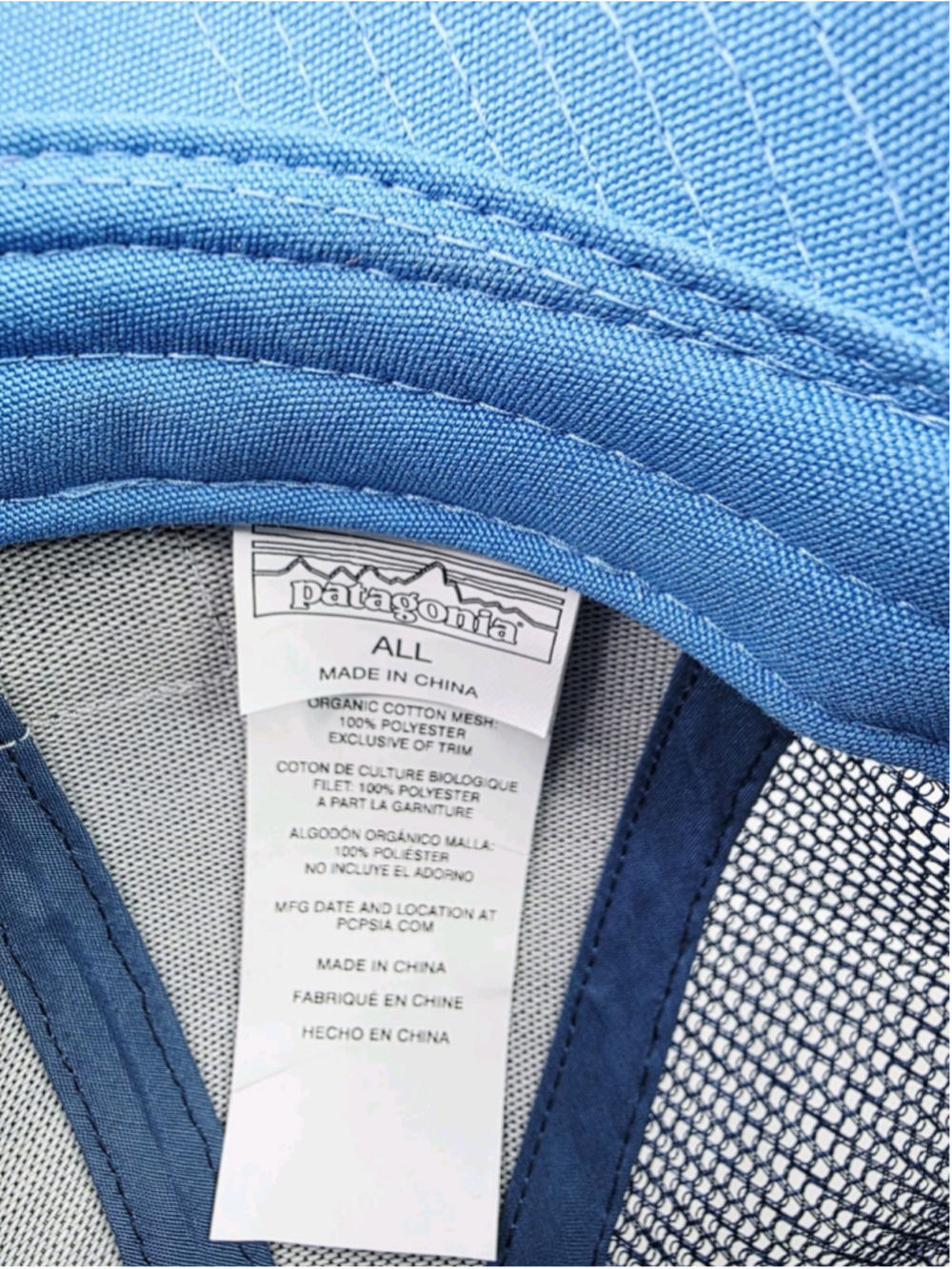 Patagonia FITZ ROY Snapback Hat Mountain Patch Mesh Trucker Cap Carolina Blue - Picture 3 of 3